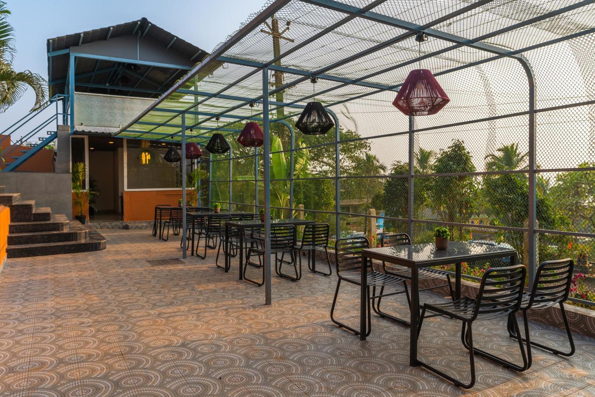 The Hosteller Goa, Mandrem Eksteriør billede